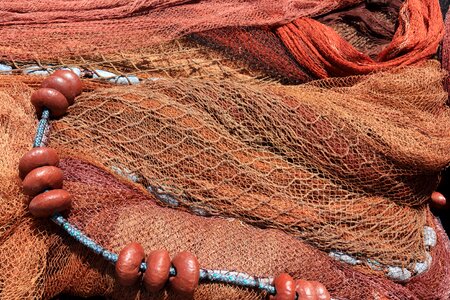 Net float fishing
