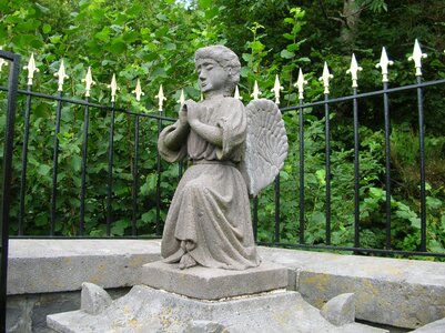 Angel pierre garden