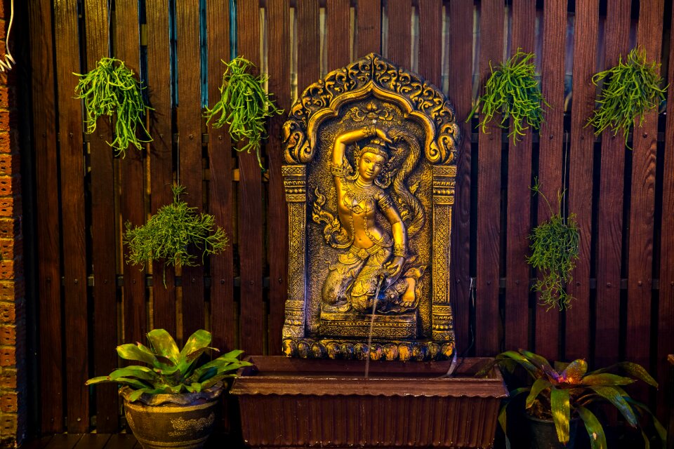 Spirit guardian fountain