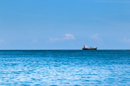 Ship sky tour