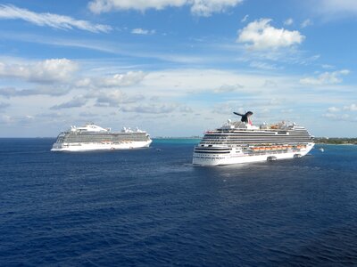 Ships mar cruises photo