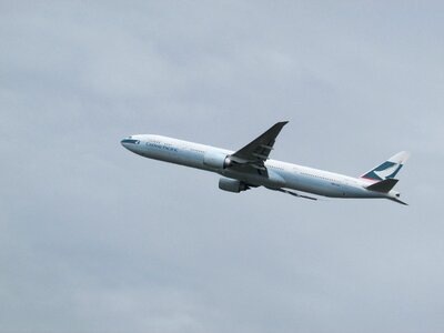 Cathay pacific take off pilot go photo