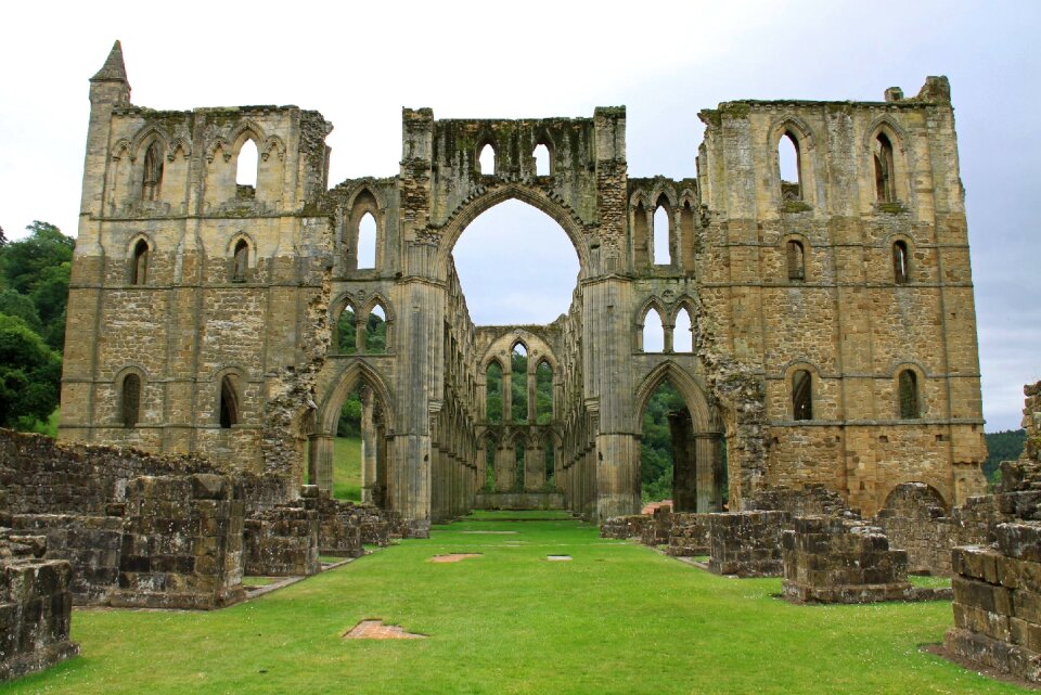Rievaulx abbey uk yorkshire