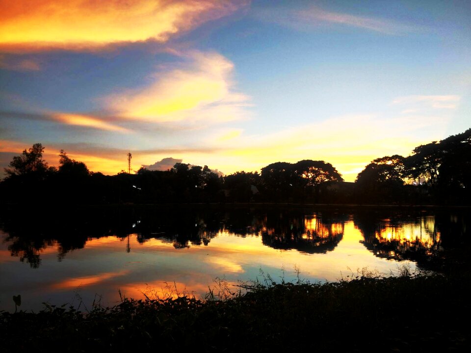 Light sky night