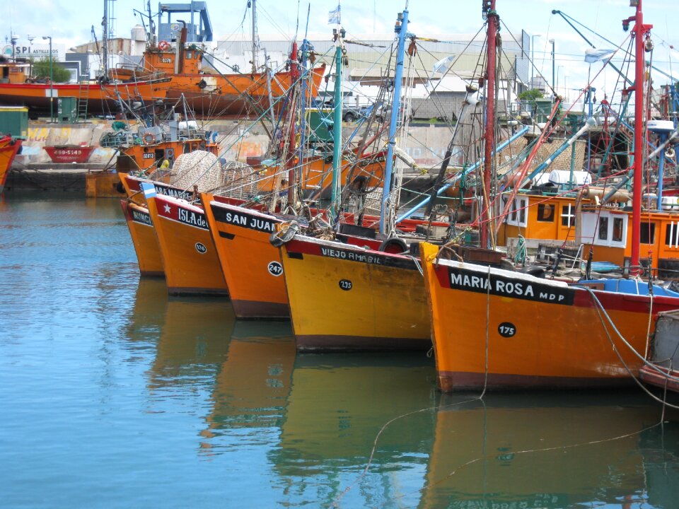 Ship fishing dock