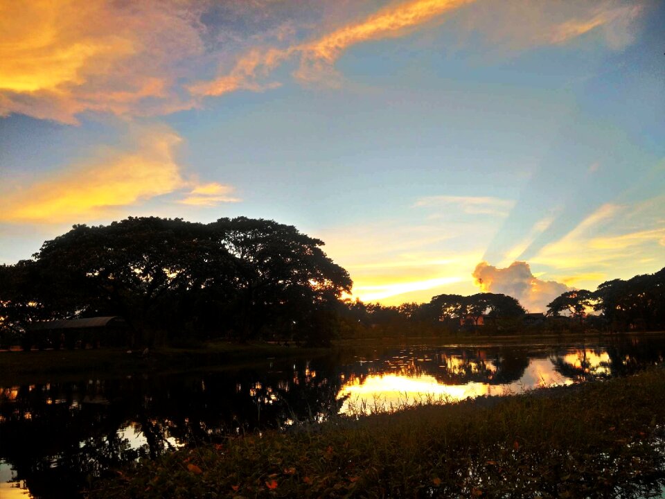 Light sky night