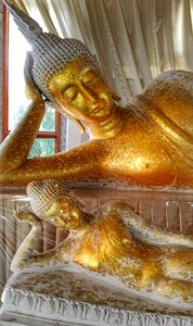 Travel temple brown buddha