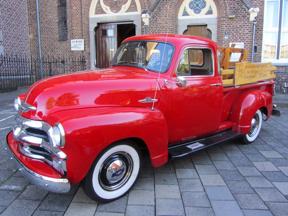 Car red oldtimer