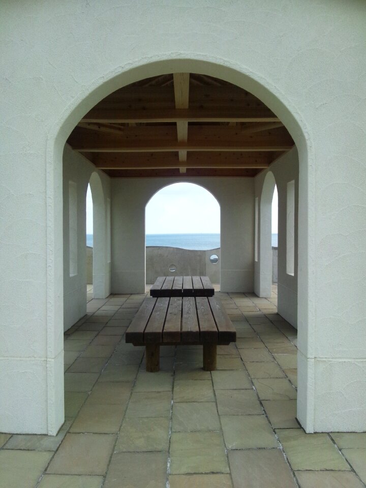 Red kimino resting place symmetry seat