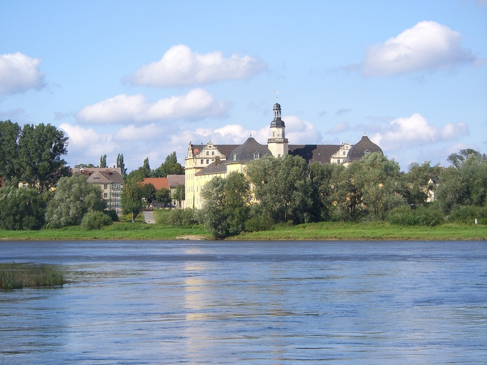 Elbe ferry castle