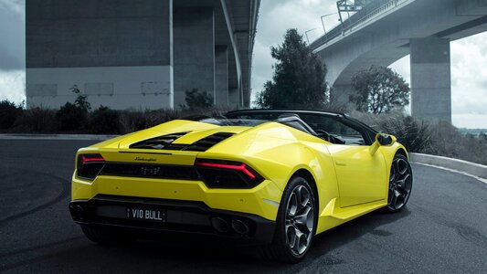 Lamborghini huracan spyder