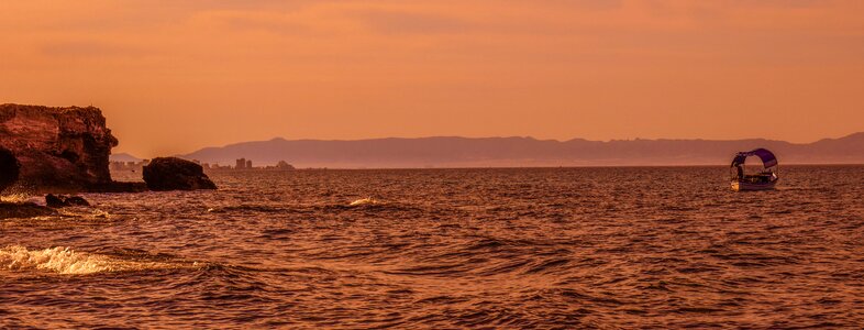 Rocky coast horizon landscape