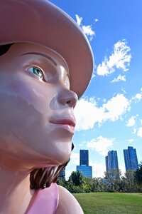 Girl decoration statue
