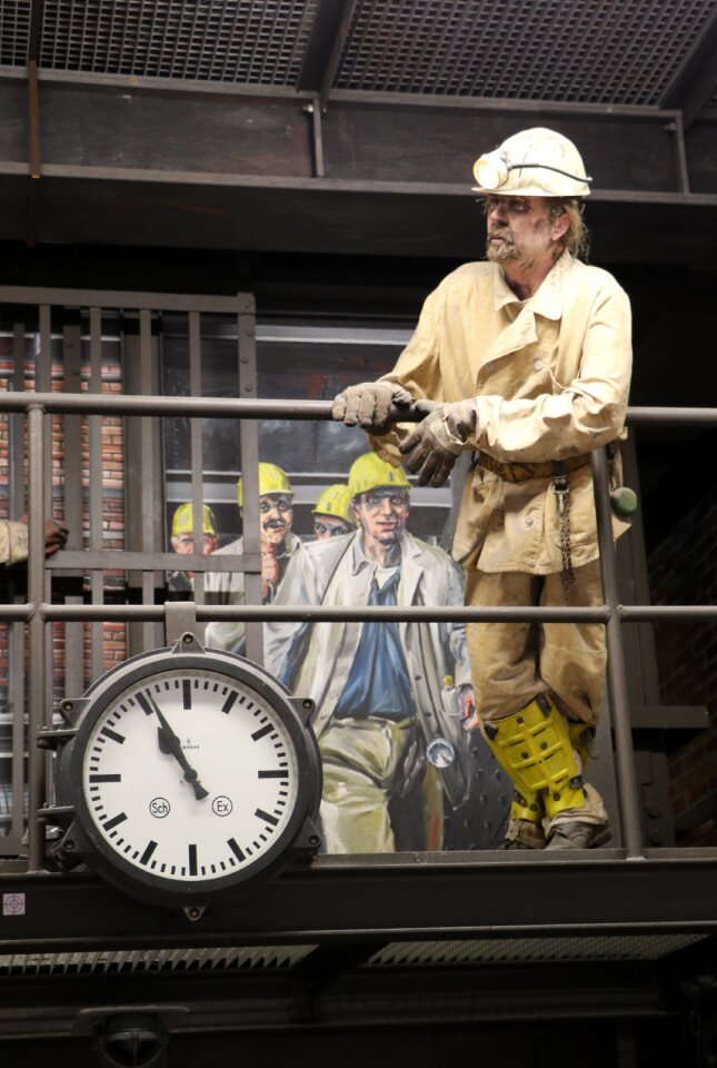 Mining industry bill