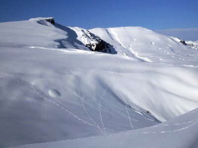 Winter snow travel