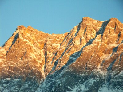 Weather stone zugspitze mountains