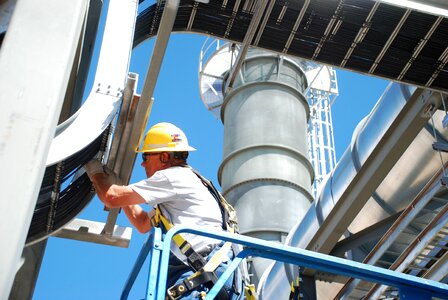 Worker height electricity