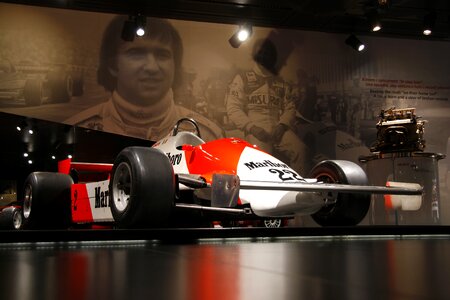Racing veteran museum photo