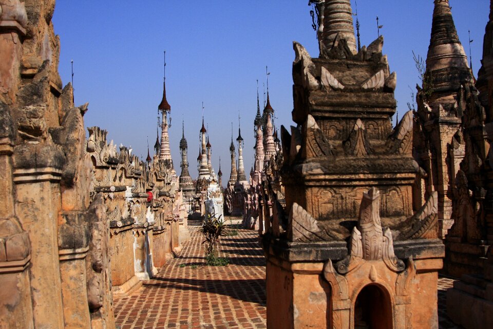 Myanmar kakku pagodas