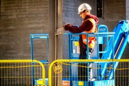 Work electricity cherry picker photo