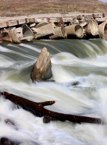 Fast flow white