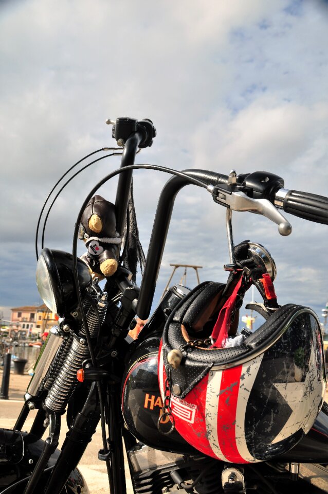 Two wheeled vehicle spectacular equipment