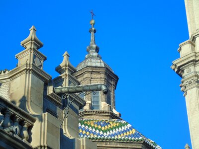 Monument abutment zargoza