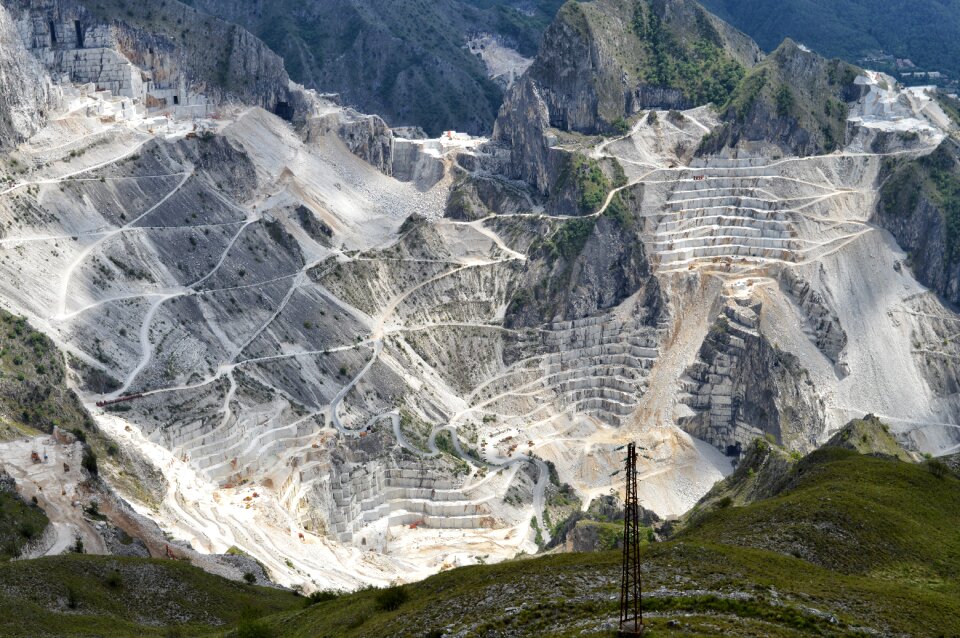 Alps apuane tuscany