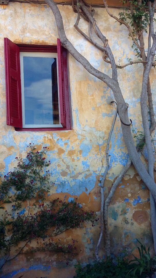 Plaka athens old windows