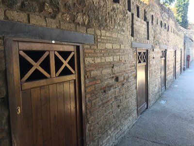 Doors italy