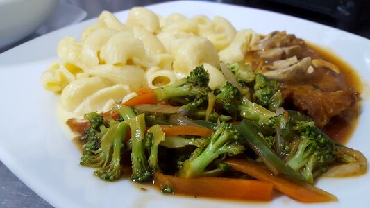 Vegetarian macaroni beef vegetable with mushrooms