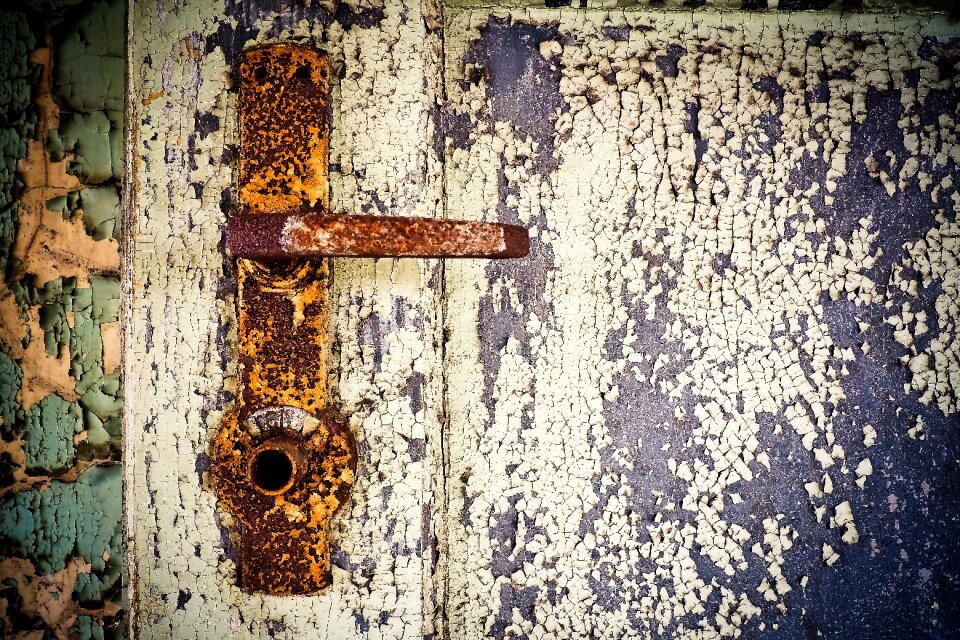 Door handle ruin abandoned