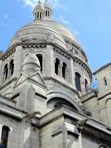 Basilica montmartre monument photo
