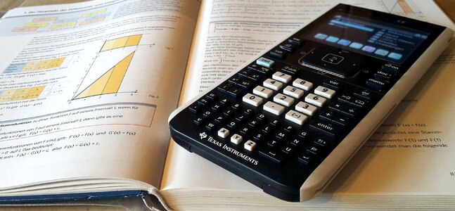 School calculator how to calculate