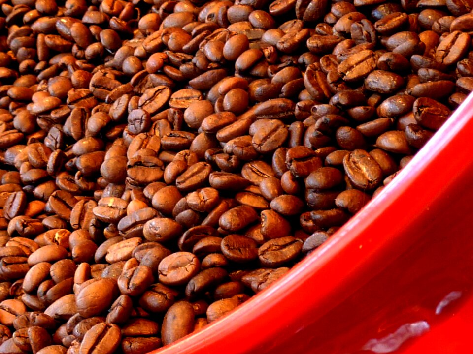 Caffeine roasted roasting