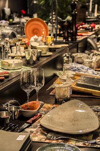 Dinner friends dishes stores