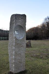 Menhir klentnice eye