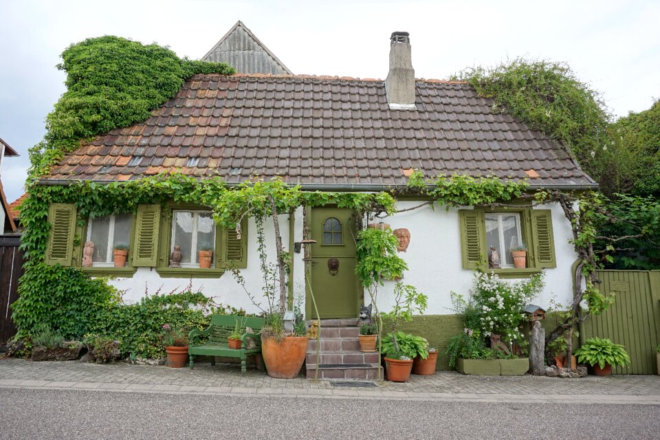 Facade scary cheap home