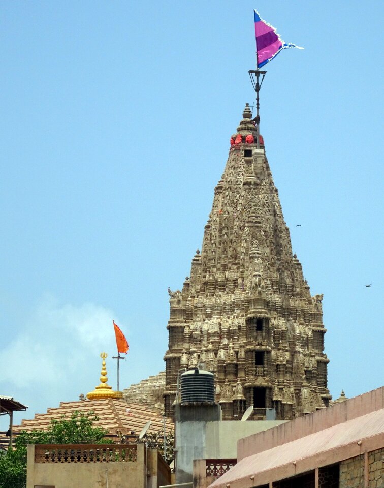 Dwarakadheesh hindu temple god photo