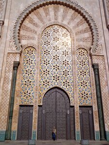Door brown mosque photo