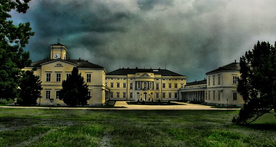 Castle canon cloud