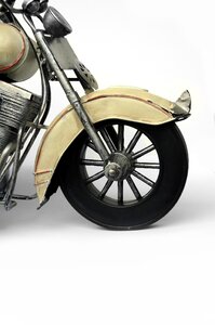 Model the speeding car painting