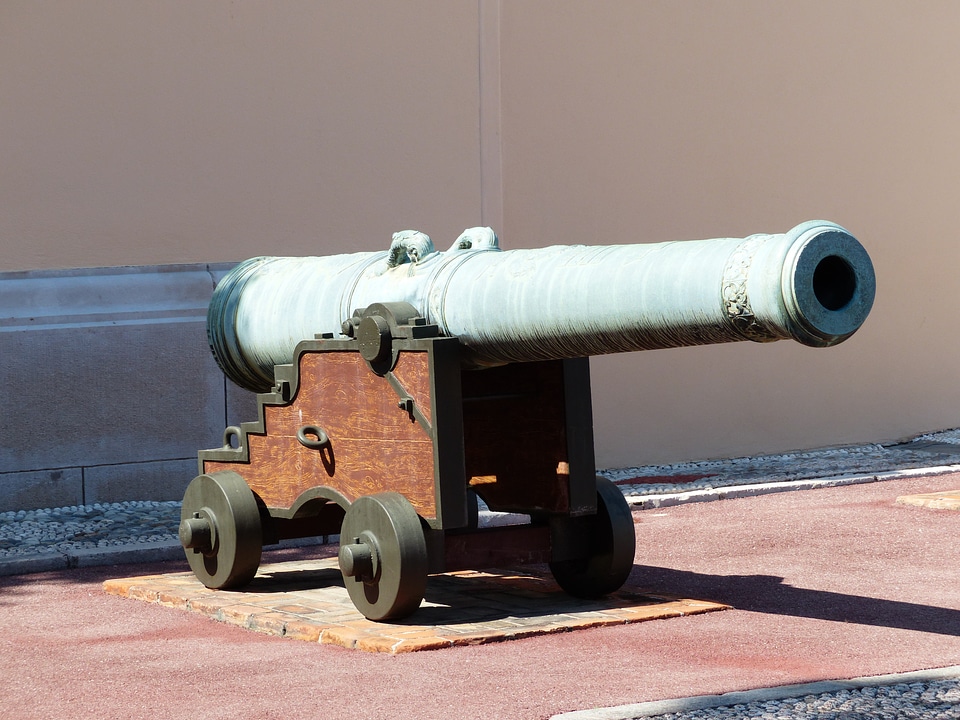 Metal weapon barrel of a gun