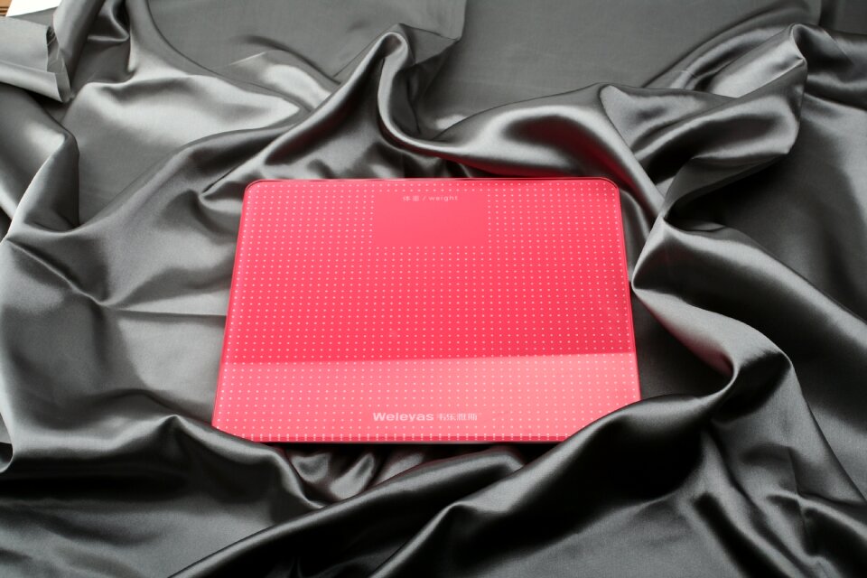 Products silk glass