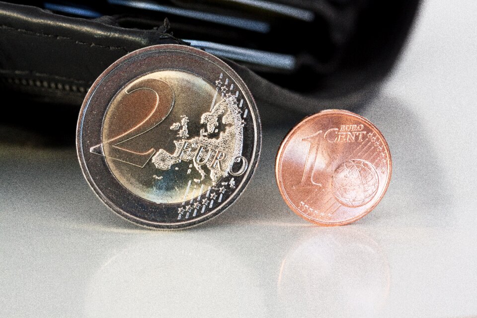 Cent money loose change