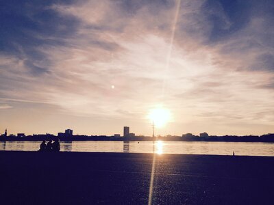 Hamburg alster sun down speed