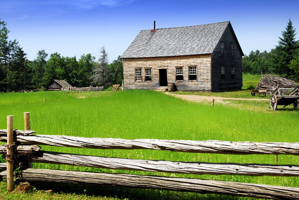Flax field wooden fence