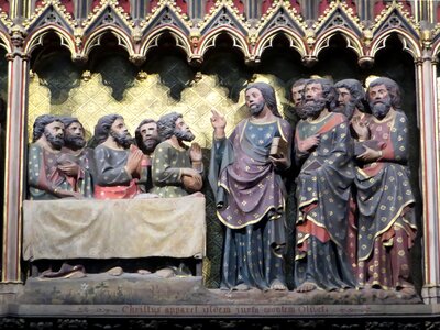Way of the cross cathedral decoration