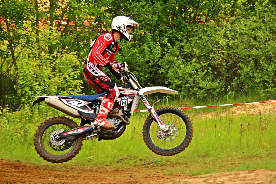 Motorsport cross race