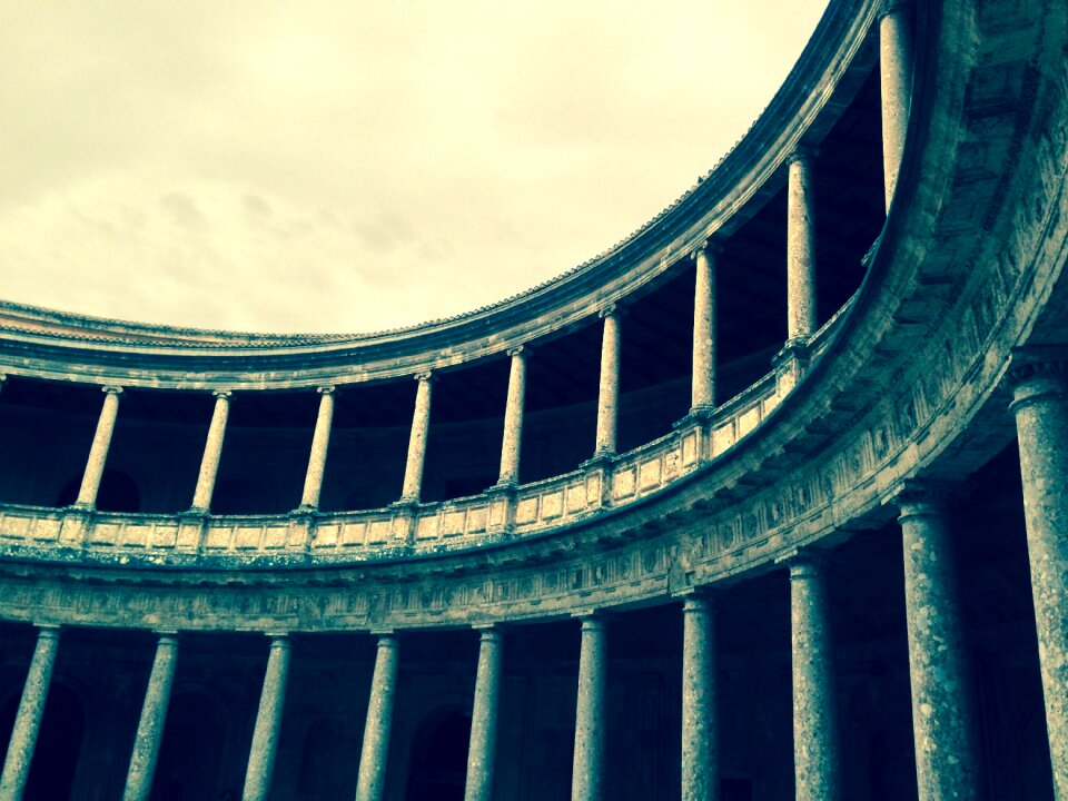 Coliseum travel famous
